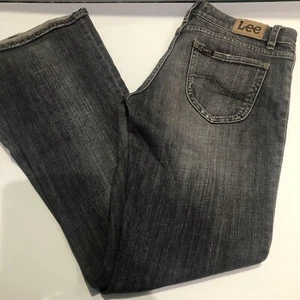 Lee Lo-Ryder Jeans Size 12 Flares Fade EUC - Picture 1 of 7