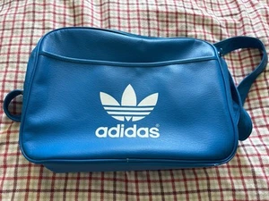 Borsa Adidas blu per sport/palestra/scuola. Manico lungo regolabile - Foto 1 di 13