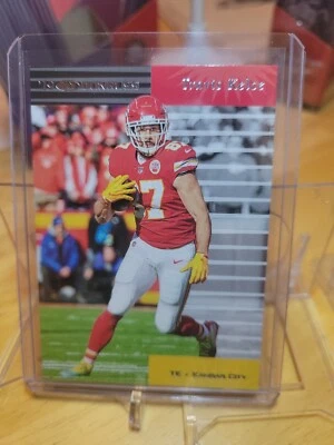 🟥🟨⬜2019 DONRUSS  TRAVIS  KELCE  1999 RETRO  INSERT #RE-25 KANSAS CITY  CHIEFS - Image 1 of 2