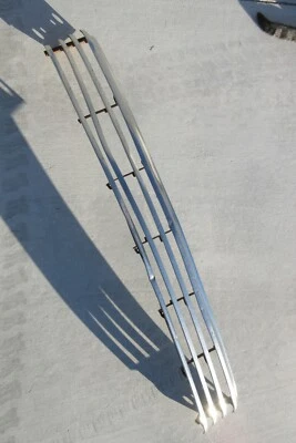 1946 1947 1948 Nash LOWER GRILL Foto 1 de 4