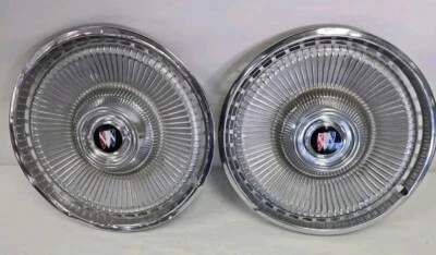 Juego de 2 vagones Buick Lesabre Electra Estate 1971-73 15 pulgadas acero inoxidable OEM  Foto 1 de 4