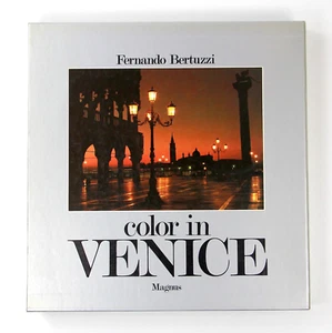 Color in Venice Fernando Bertuzzi Nantas Salvalaggio Photography Book Collection - Foto 1 di 24