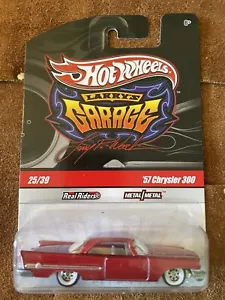 Hot Wheels larry's Garage 57 Chrysler 300 Orange #25/39 Real Riders, Rare CHASE - Picture 1 of 7