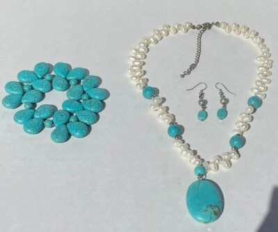 Juego de collar, pulsera y pendiente genuino de perlas de agua dulce y howlita de arroz/semilla Foto 1 de 4