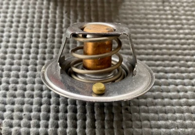 Термостат охлаждающей жидкости двигателя ITM - 28-10691 - подходит для Chrysler, Plymouth и других - Изображение 1 из 4