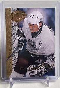 Wayne Gretzky 2008 Upper Deck 20th Anniversary Card #UD-32 Kings mit Top Loader! - Bild 1 von 4