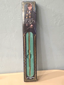 Fantastic Beasts Harry Potter Newt Scamander's Wand The Noble Coll - Picture 1 of 3