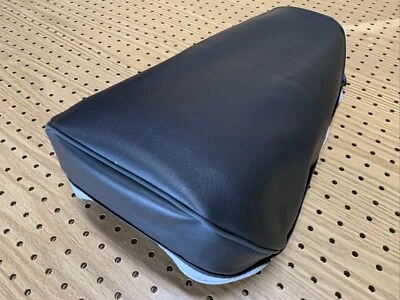 CAPA DE ASSENTO HONDA XR75 1974 A 1976 (H*-165) - Imagem 1 de 4