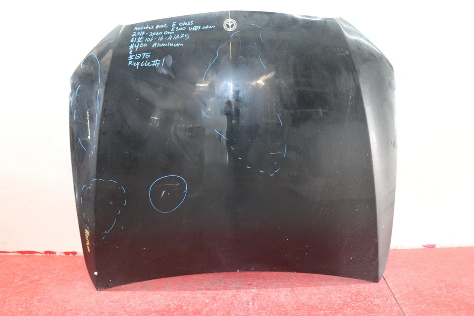 2017 2020 MERCEDES BENZ E-CLASS E300 W213 SEDAN FRONT HOOD OEM ALUMINUM Foto 1 de 4