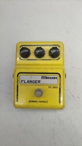 MAXON FL-303 Flanger Vintage Guitar Effects Pedal used from japan