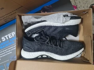 New Adidas PureBOOST BA8899 Men's Athletic Running Shoes US Size 9 EU 42 2/3 - Picture 1 of 5