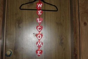 Decor (new) VALENTINES DAY - WELCOME HANGING SIGN - 27" LONG - Picture 1 of 2