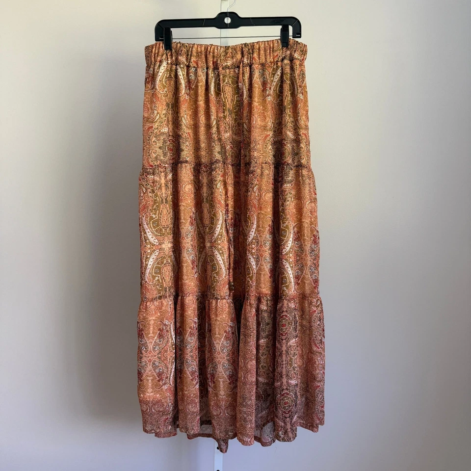 Maxi Falda Torrid Para Mujer Talla 0 Estampado Paisley Cintura Elástica En Niveles Boho Chic Foto 1 de 4