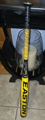 Easton XL1 31" 21 Oz -10 2 1/4th Barrel Composite Bat YB13x1 Yellow/Black - Image 1 of 4