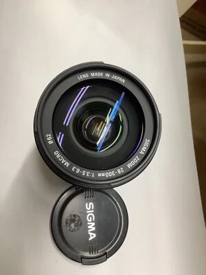 Lente de cámara SIGMA 28-300 mm 1:3,5-6,3 MACRO PENTAX K-Mount (zoom) negra Foto 1 de 3