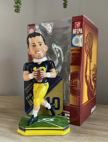 TOM BRADY Michigan Wolverines Football Legend “Name & Number” Bobblehead NIB! Cover