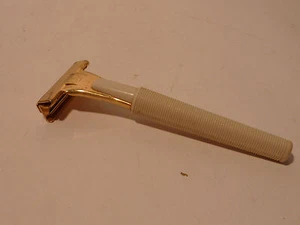 Vintage Antique Eversharp Schick Safety Razor - Picture 1 of 4