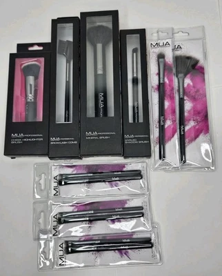 Lot of 8 Mua Professional Makeup Brushes New Concealer, Highlighter, Shadow, Fan - Image 1 of 4