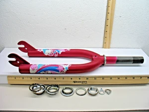 Forcella in acciaio con testa rondelle di sicurezza da una bicicletta Kent Mischief 18" - usata - Foto 1 di 17