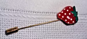 Red Pink strawberries stick pin lapel brooch costume jewelry strawberry 2" - Picture 1 of 4