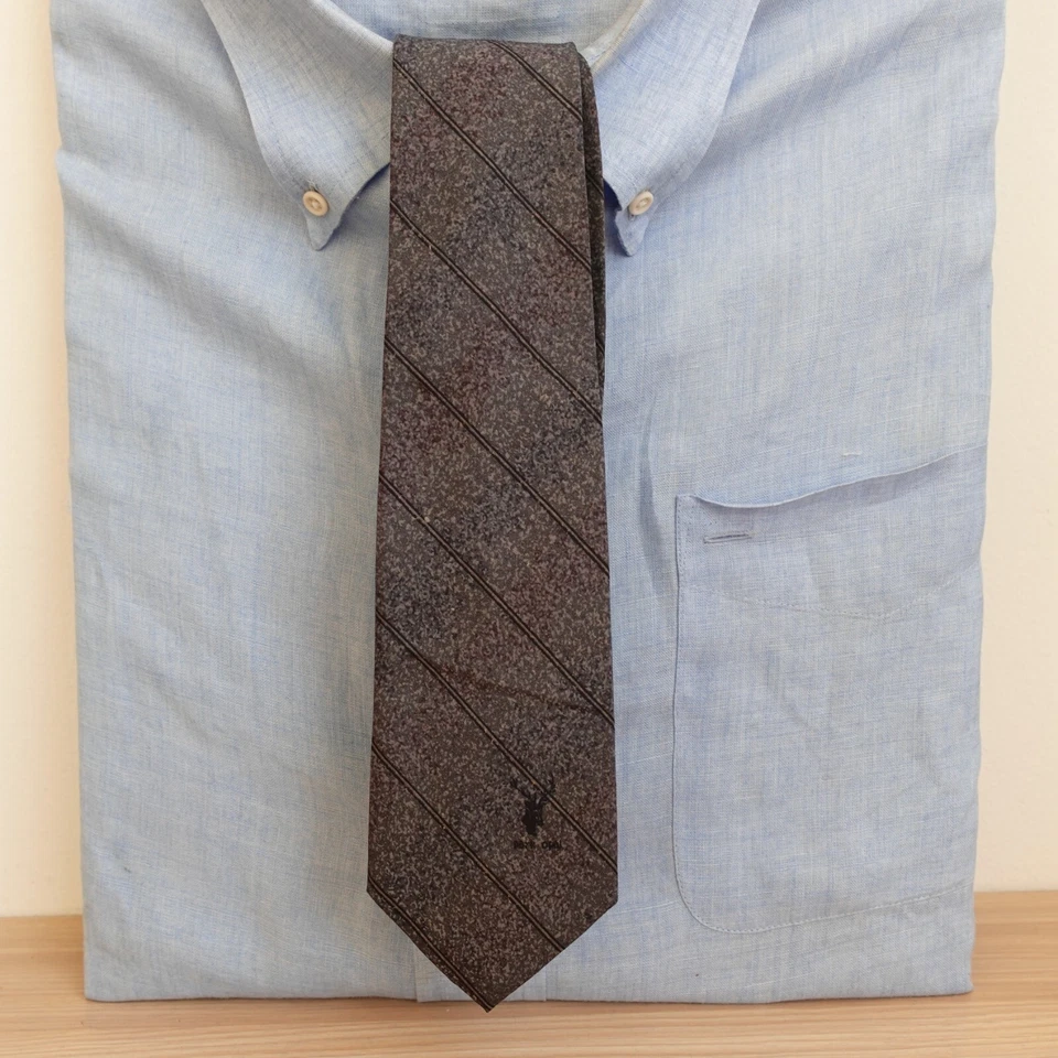 Corbata de cuello a rayas grises para hombre azul camuflaje logotipo de cabeza de ciervo clásica ORIGINAL CORBATA Foto 1 de 4