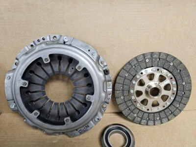 GENUINE AISIN 3 PCE CLUTCH KIT FOR LEXUS IS250 2008-13 AISIN KT-365 - Image 1 of 4