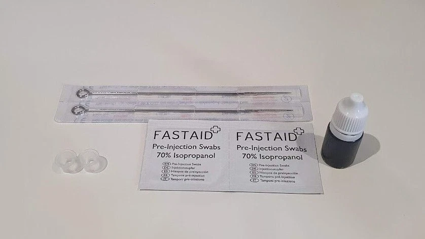 2 Needle Full Stick and Hand Poke Tattoo Kit - Needles / Ink / Cups