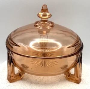 Composta porta caramelle vintage IMPERIAL in vetro rosa 3 piedi con coperchio art deco - Foto 1 di 12