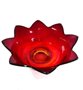 Fenton Rubinrot Amberina Glas Lotus Blume Schale 8 Blütenblätter - Bild 1 von 4