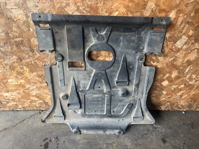 MERCEDES BENZ GLS GL550 13-19 DELANTERO CENTRO DEBAJO DEL CUERPO PROTECTOR CONTRA SALPICADURAS Foto 1 de 4