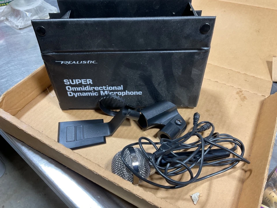 Radio Shack Dynamic Microphone Realistic Black Omnidirectional 33-2001A USED - Image 1 of 1