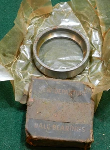 OEM Front Wheel Bearing Cup / Race for Chevy Oldsmobile GMC 1938-1962 NOS - Bild 1 von 1