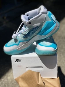 Size 10 - New Balance KAWHI Blue - Picture 1 of 6