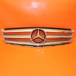 MERCEDES BENZ C250 C300 C350 PARRILLA 2008-2014 SEDÁN DEPORTIVO A204 880 0023 9744 OEM - Imagen 1 de 10