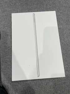 Apple iPad 9th Gen. 64GB boxed.. unlocked WiFi Cellular - Picture 1 of 5