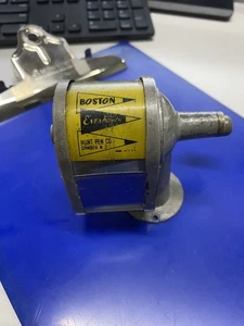 vintage "BOSTON Everhandy pencil sharpener - Picture 1 of 7