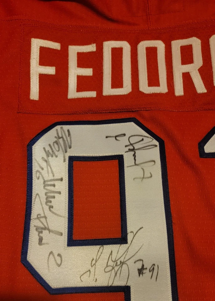 Detroit Red Wings Fedorov Russian Autographed Jersey Russian 5 - Image 1 of 3