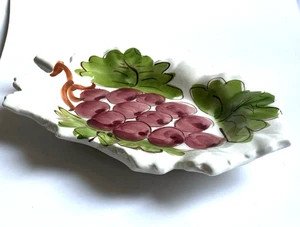 Vintage Italian Pottery Hand Painted Vine Leaf Shaped Decorative Dish Tray Bowl - Picture 1 of 4