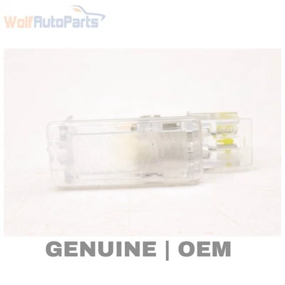 MERCEDES-BENZ SLK300 2009-2011 - reposapiés trasero luz LED 2038200801 Foto 1 de 4