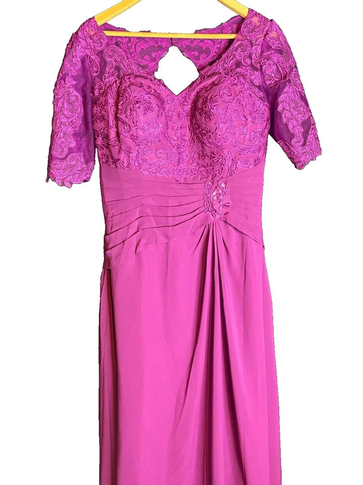 NWT Lace Mother Of The Bride Groom Long Dress Full Length Magenta Half Sleeve 12 - Image 1 of 4