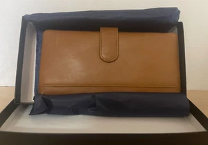 NUEVO Ili New York Smartphone Cartera Antigua Sillín Cuero Bloqueo RFID - Imagen 1 de 4