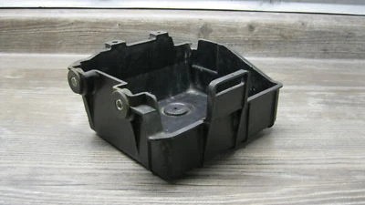 Yamaha Radian YX600 1988 caja de batería Foto 1 de 3