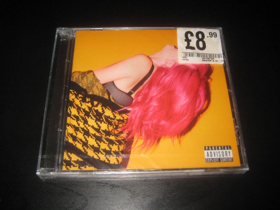 GIRLI "  Odd One Out  " CD auf 		Virgin EMI Records – CDV 3226 - Bild 1 von 2