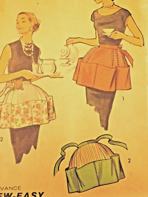 1950s Miss Advance 7750 Pattern Apron Easy Pocketed One Size/Complete/Original - Image 1 of 4