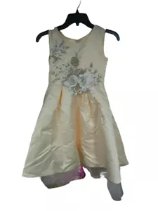 Beautiful gorgeous Stunning Flower Girl Dress Gown Flower Pattern Gold Size 8 - Picture 1 of 2