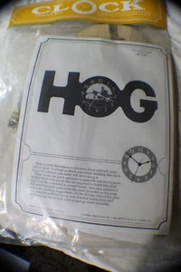 VINTAGE "HOG" ~ WOODEN KIT _ Novelty Clock SEALED NEW OLD STOCK - Picture 1 of 4
