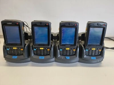 4X MOTOROLA MC70 MC7090 PDA COMPUTERS + 4-SLOT CHARGING CRADLE CRD7000-4000E - Image 1 of 4