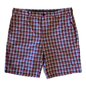 IZOD Golf 36 Plaid Shorts Athletic AntiSlip Grip - Picture 1 of 5