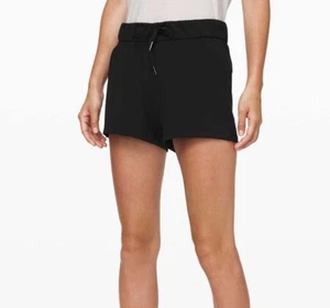 Lululemon On the Fly Short 2.5” - Black - Size 6 J188 - Picture 1 of 9