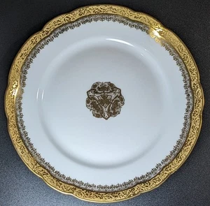 LIMOGES France J Pouyat JPL 6.25" Dessert Plate Saucer Gilt Detail Scalloped Edg - Picture 1 of 7